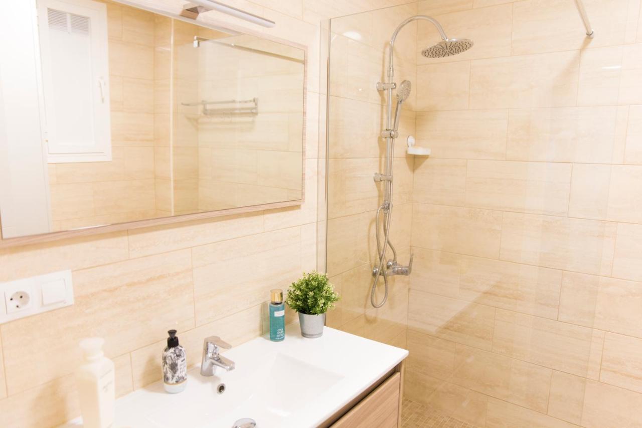 Daoiz 8 Apartment มาลากา ภายนอก รูปภาพ